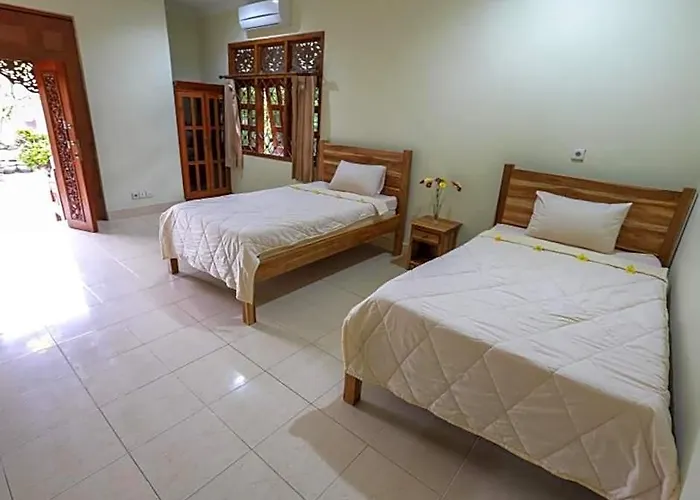 Satya House 3*